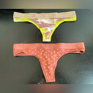 Set of 2 Vtg Victoria’s Secret panties thongs cotton s and m